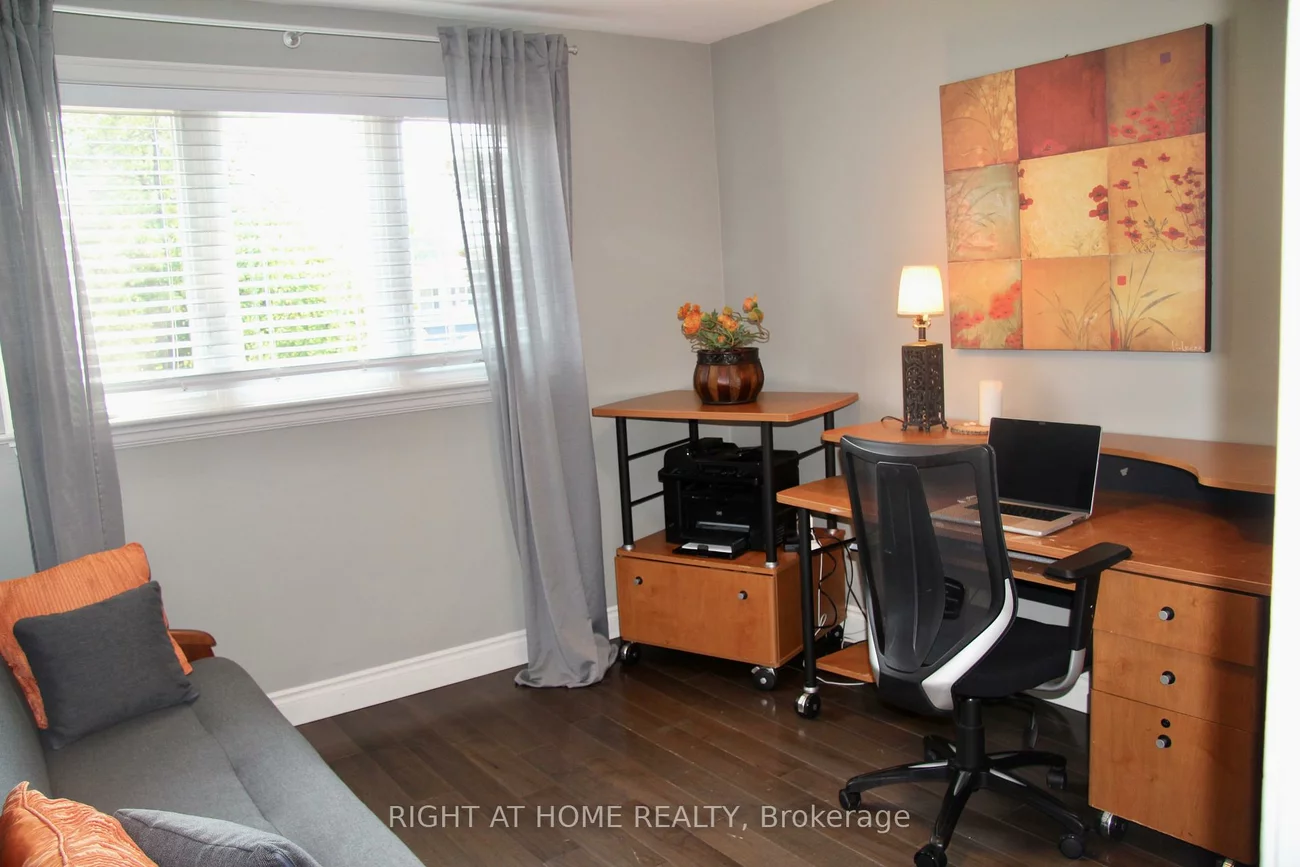 2335, Blase, Cooksville, Mississauga