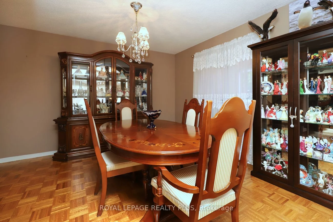 1086, Hedge, Lakeview, Mississauga