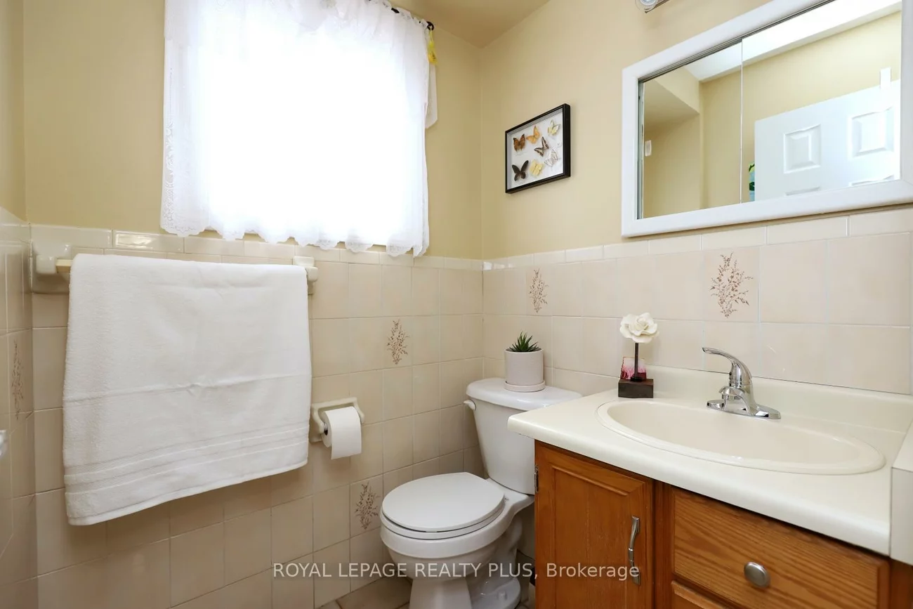 1086, Hedge, Lakeview, Mississauga