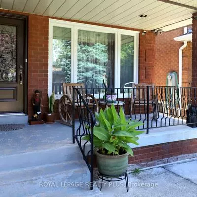 1086, Hedge, Lakeview, Mississauga