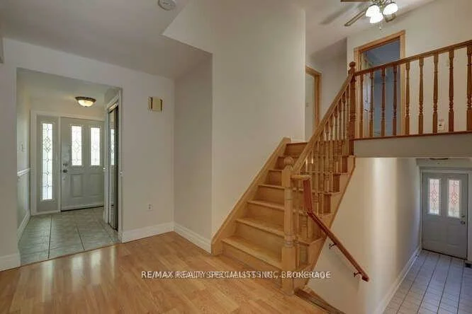 2220, Springfield, Sheridan, Mississauga