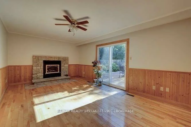 2220, Springfield, Sheridan, Mississauga