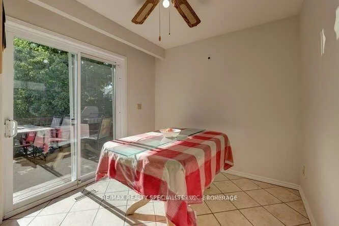 2220, Springfield, Sheridan, Mississauga