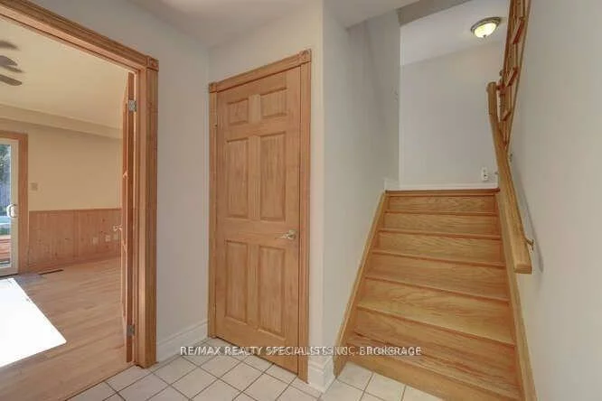 2220, Springfield, Sheridan, Mississauga