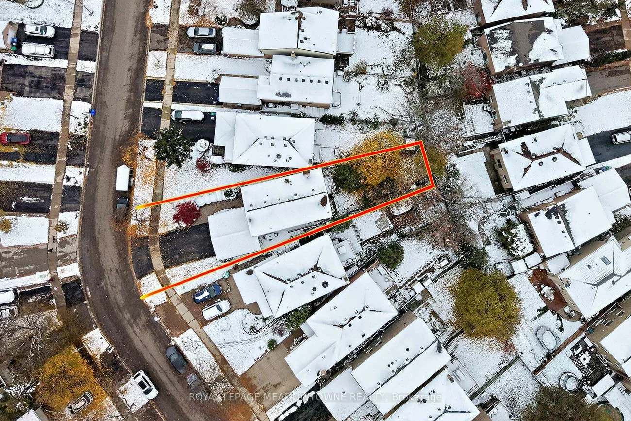 4207, Trapper, Erin Mills, Mississauga