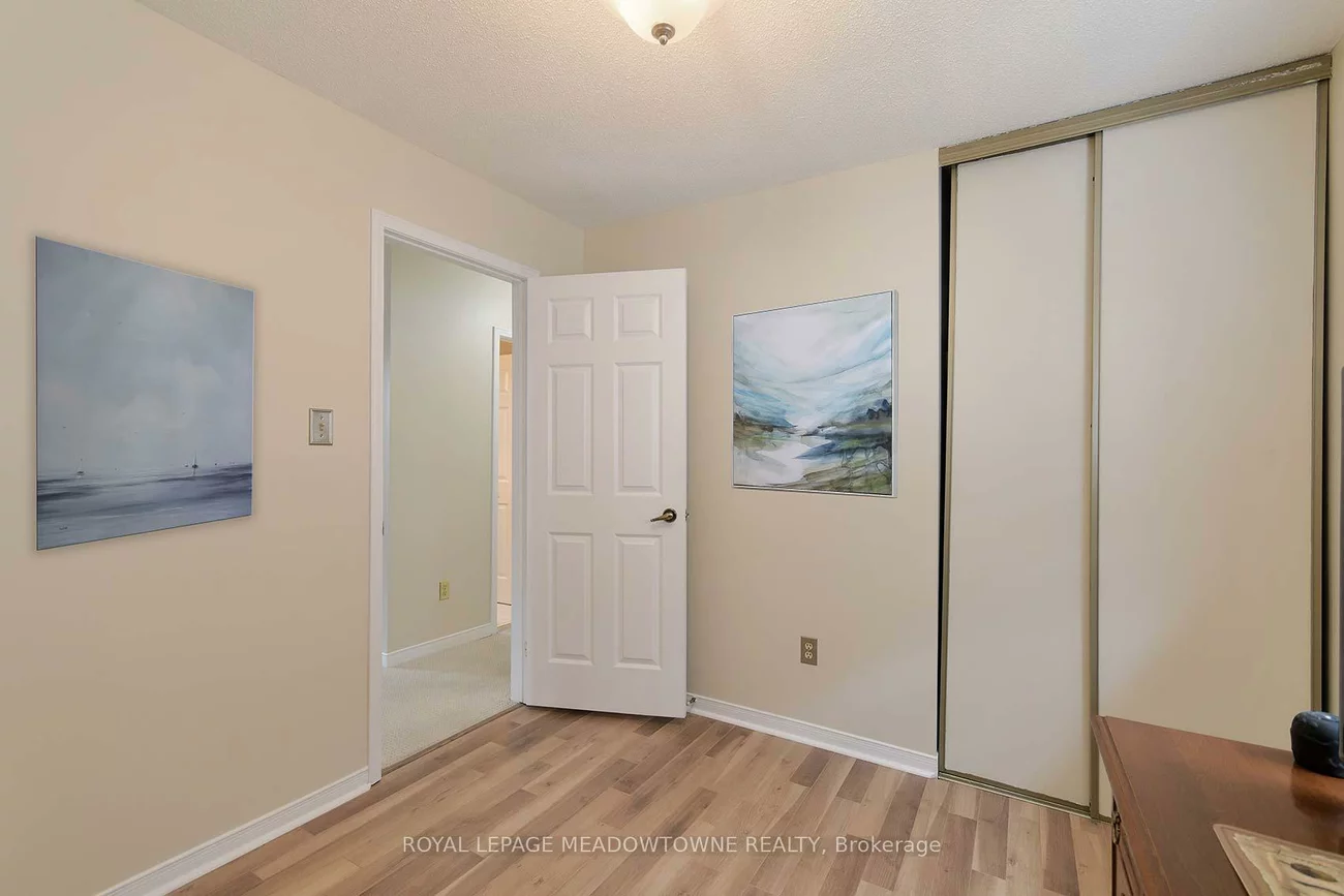 4207, Trapper, Erin Mills, Mississauga