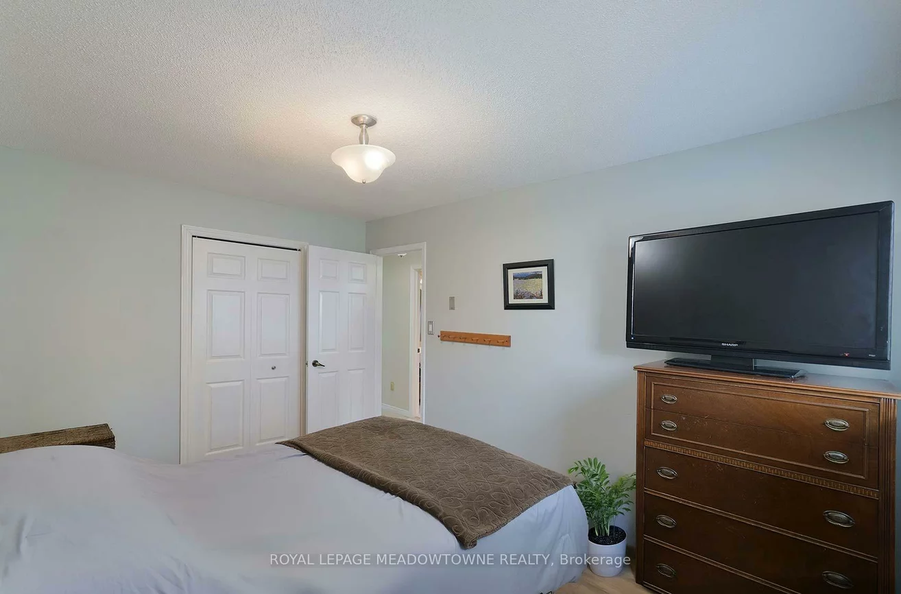 4207, Trapper, Erin Mills, Mississauga