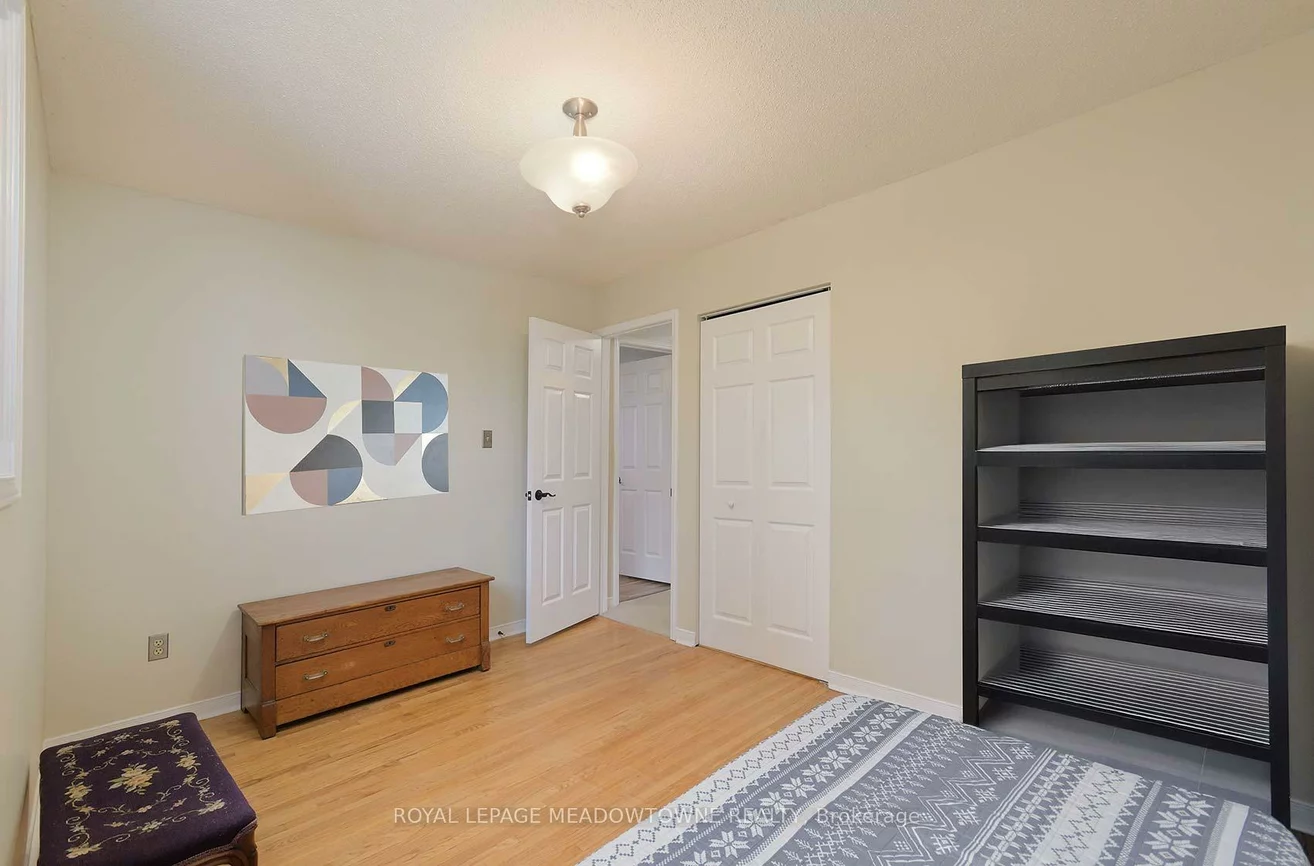 4207, Trapper, Erin Mills, Mississauga