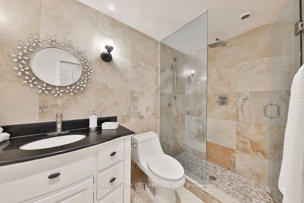 1389, Milton, Mineola, Mississauga