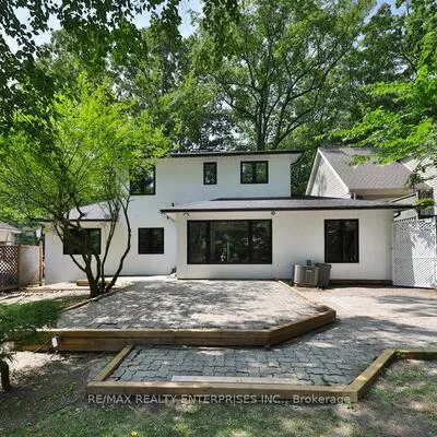 1389, Milton, Mineola, Mississauga