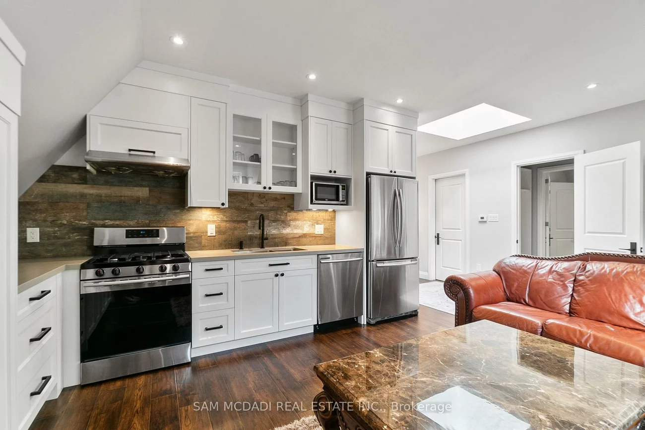 2552, Jarvis, Erindale, Mississauga