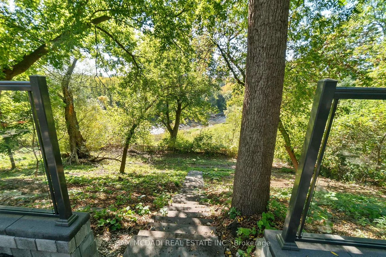 2552, Jarvis, Erindale, Mississauga