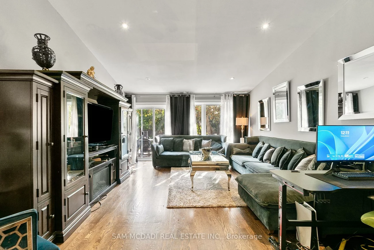 2552, Jarvis, Erindale, Mississauga