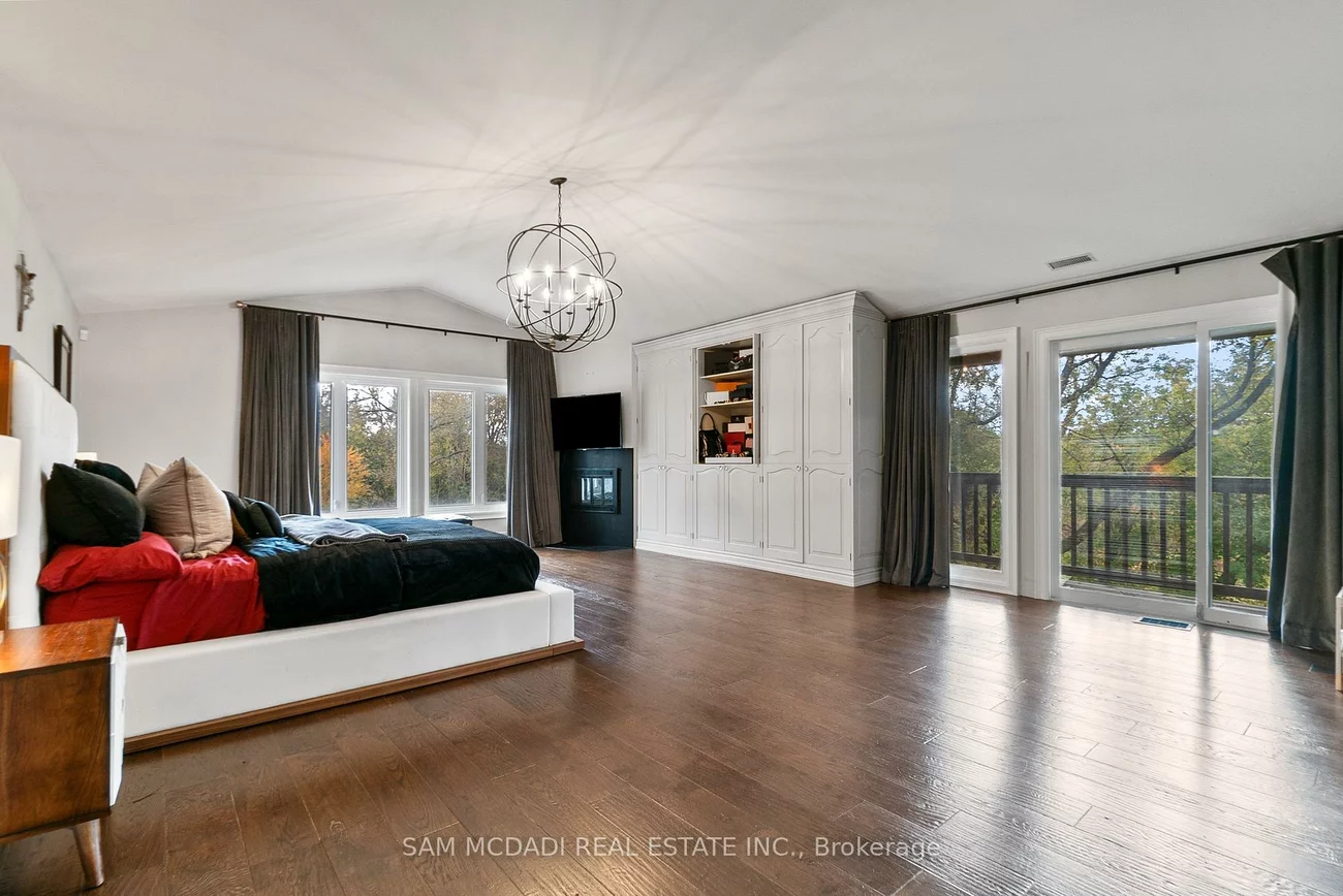 2552, Jarvis, Erindale, Mississauga