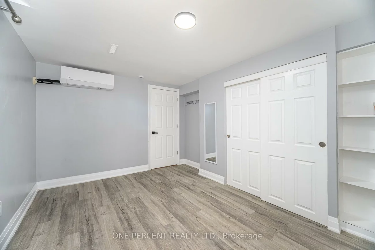 704, Bookham, Rathwood, Mississauga