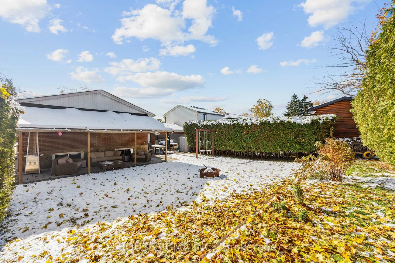 427, Lolita, Mississauga Valleys, Mississauga