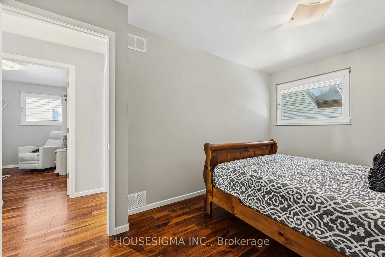 427, Lolita, Mississauga Valleys, Mississauga