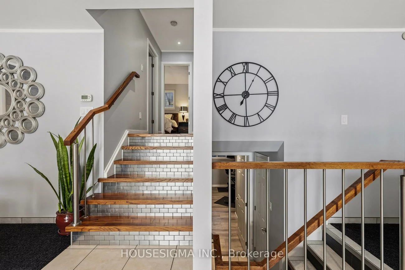 427, Lolita, Mississauga Valleys, Mississauga