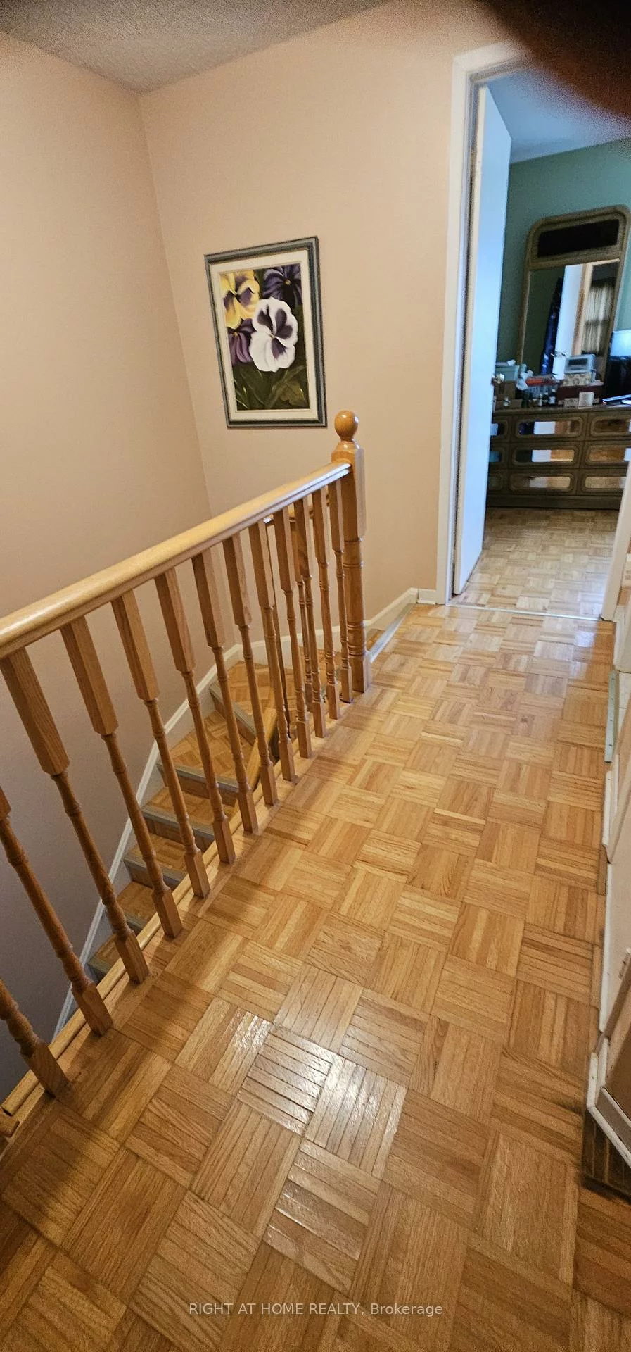 4278, Sawmill Valley, Erin Mills, Mississauga