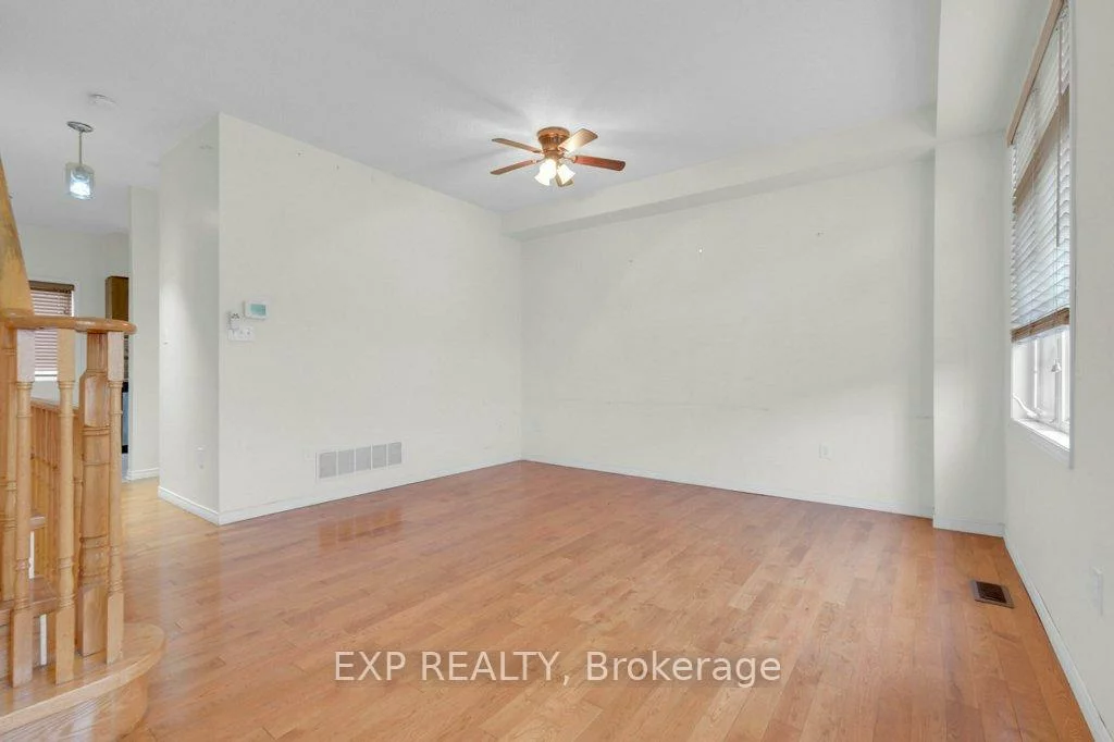 7035, Rexwood, Malton, Mississauga