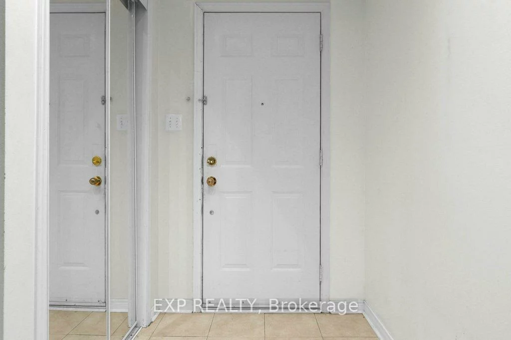 7035, Rexwood, Malton, Mississauga