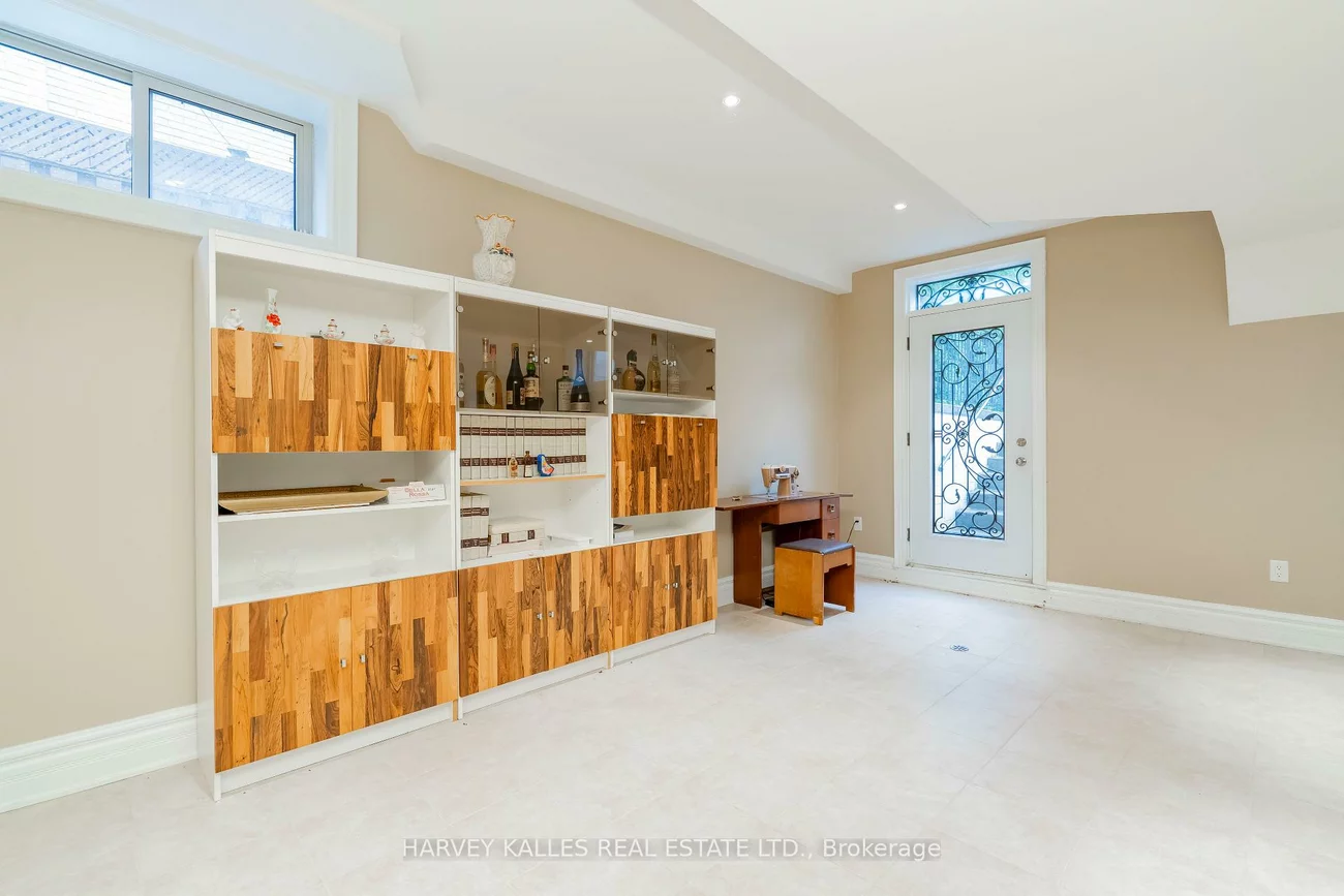 2370, Hammond, Sheridan, Mississauga