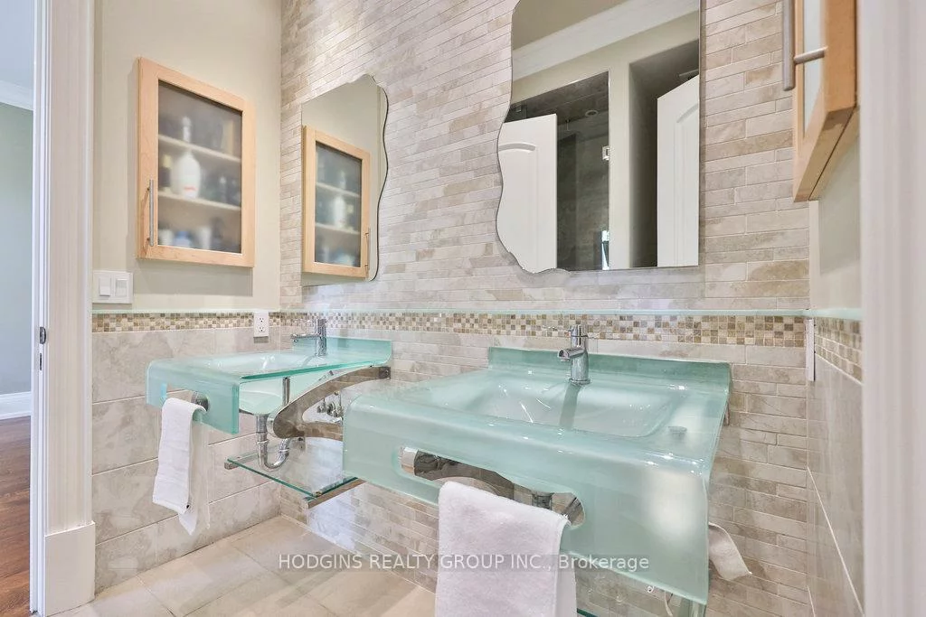 158, Harborn, Cooksville, Mississauga