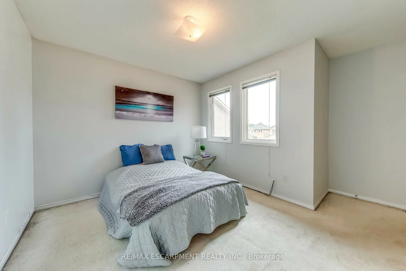 1157, Charminster, East Credit, Mississauga