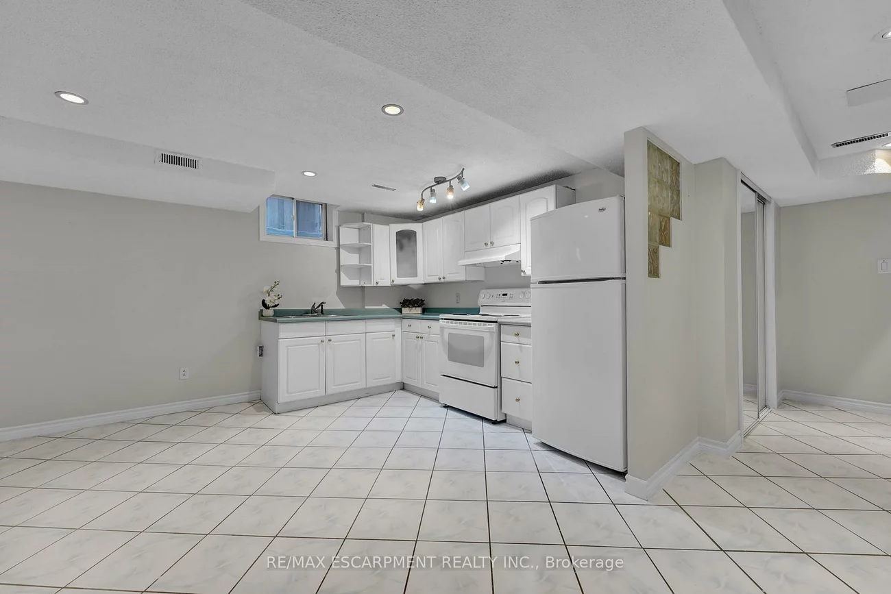 1157, Charminster, East Credit, Mississauga