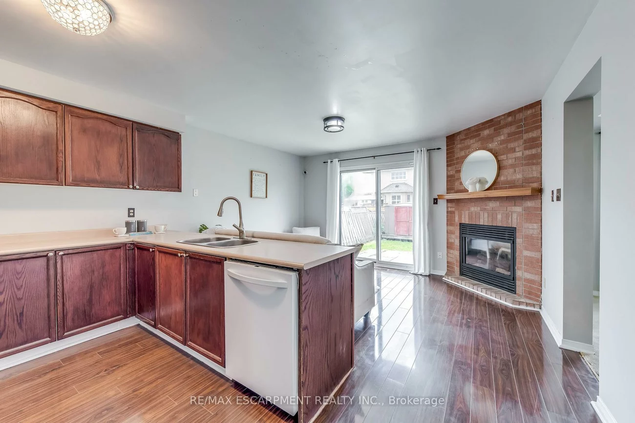 1157, Charminster, East Credit, Mississauga