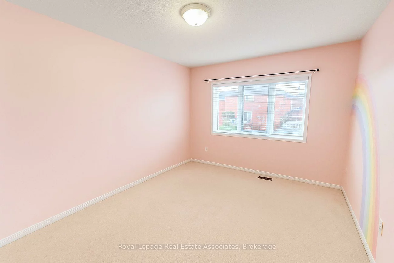 7156, Sandhurst, Lisgar, Mississauga