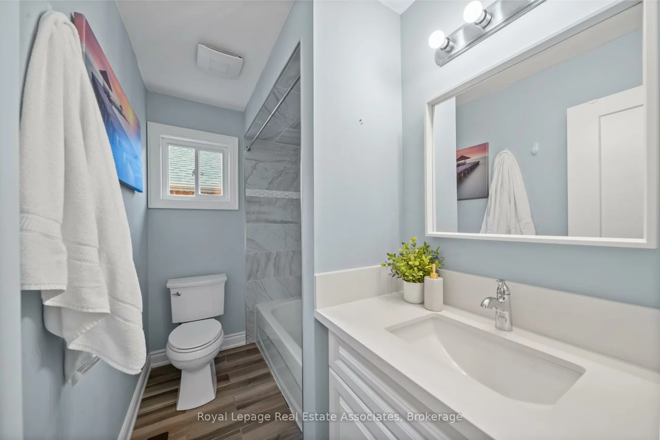 7276, Lowville, Lisgar, Mississauga