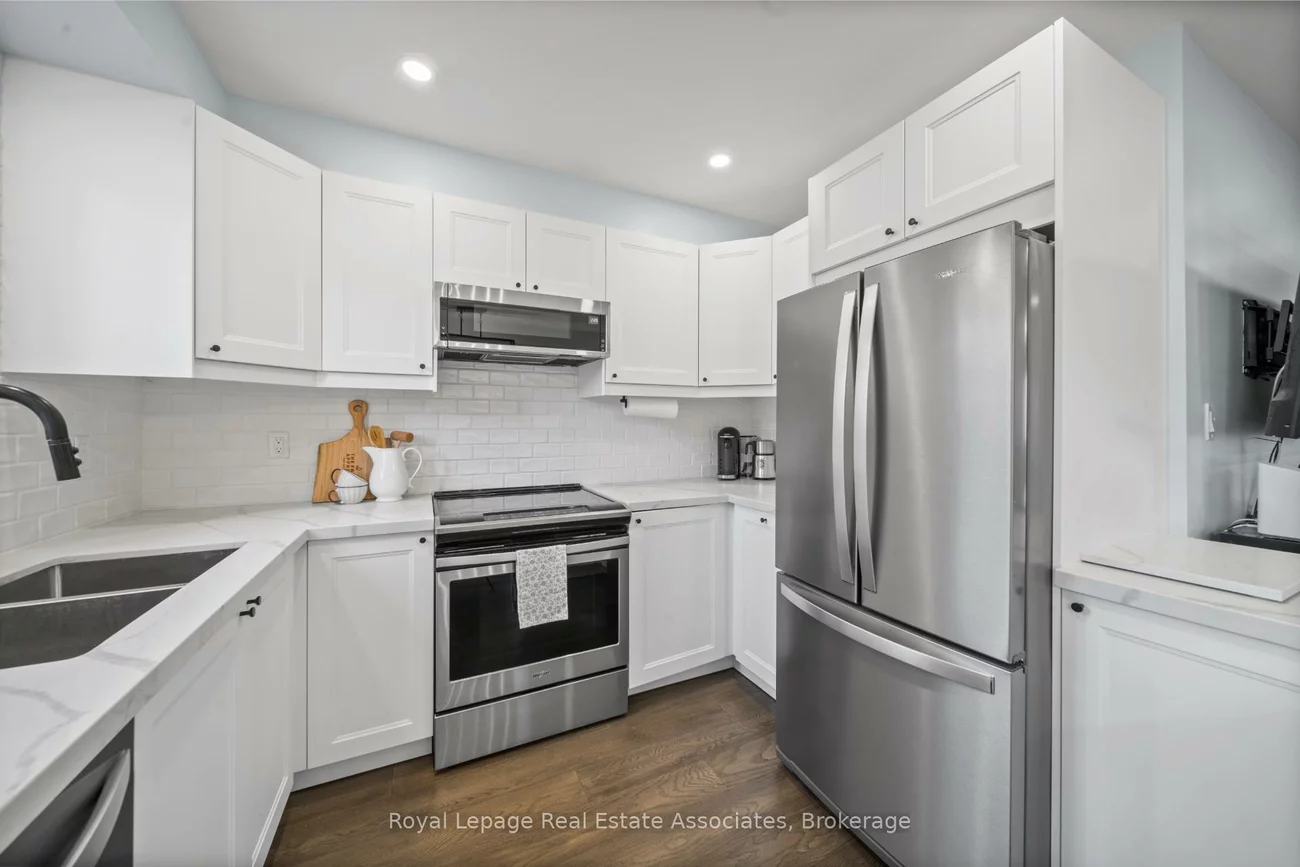 7276, Lowville, Lisgar, Mississauga