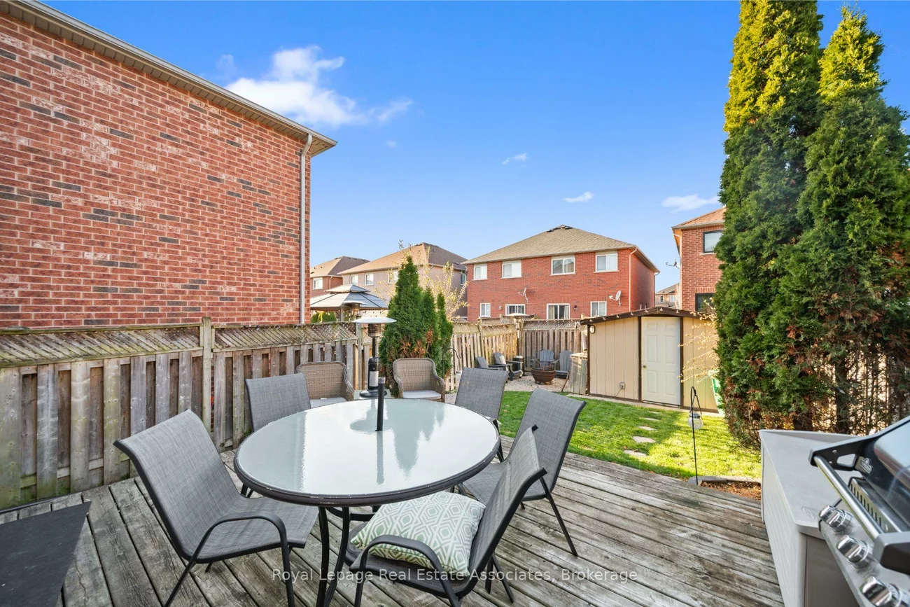 7276, Lowville, Lisgar, Mississauga