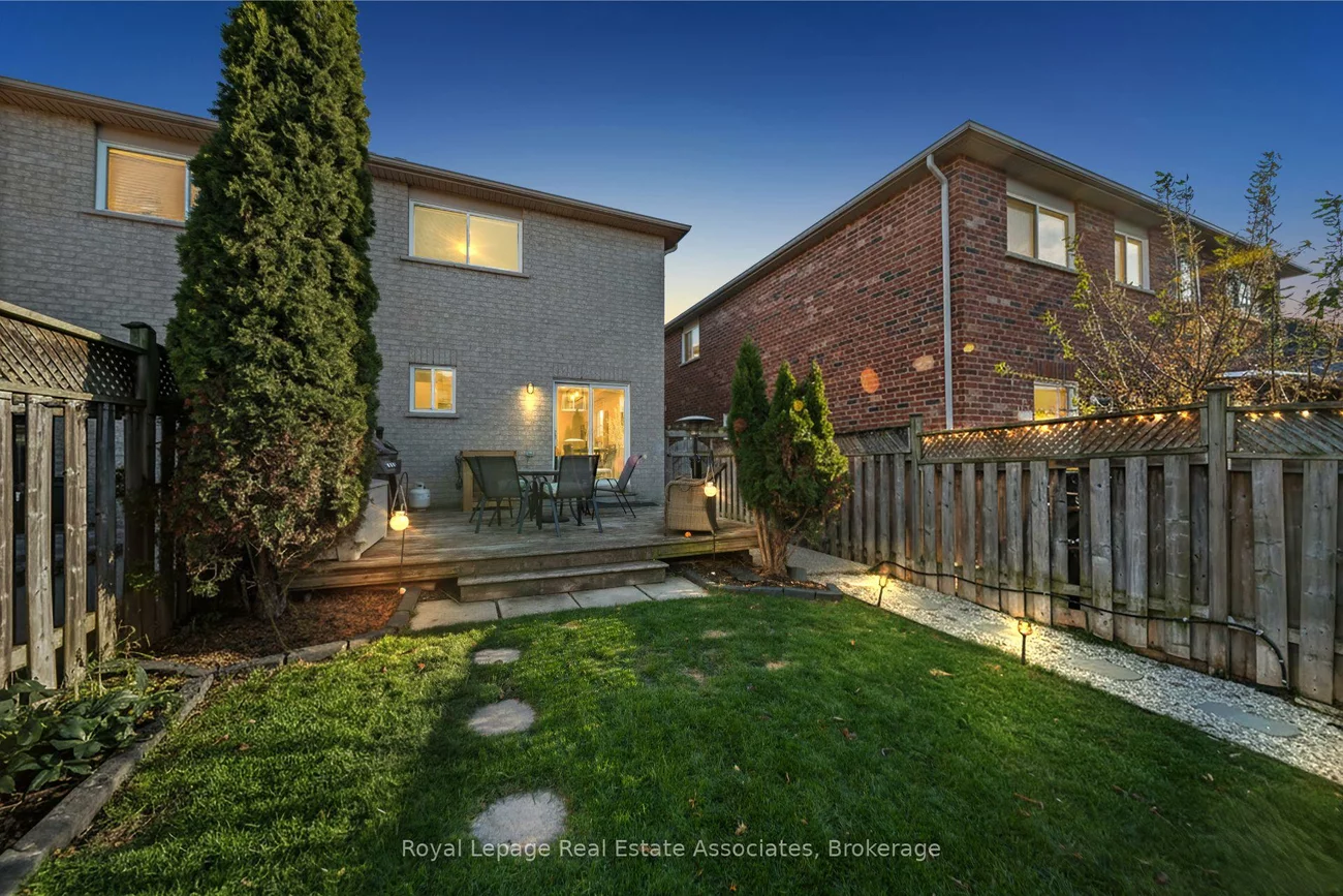 7276, Lowville, Lisgar, Mississauga