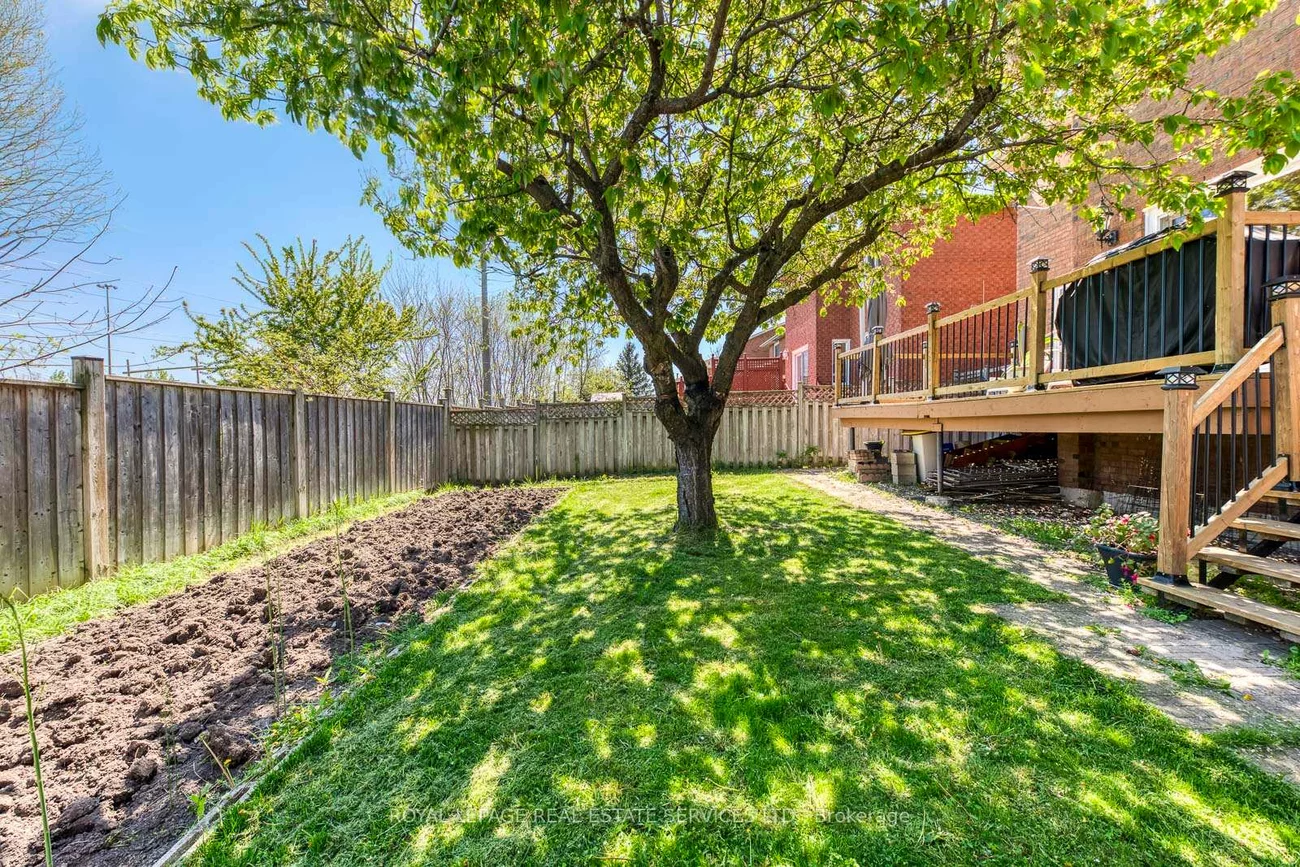 4370, Goldenrod, East Credit, Mississauga