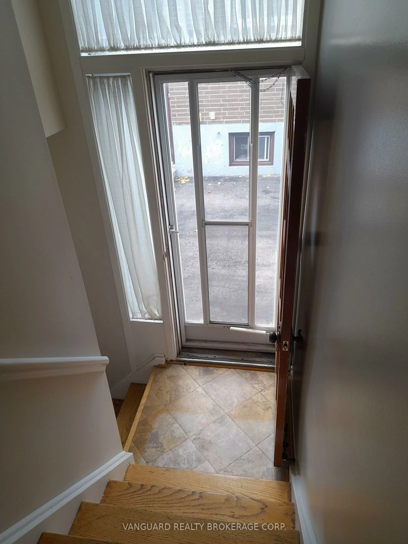 3485, Chipley, Malton, Mississauga