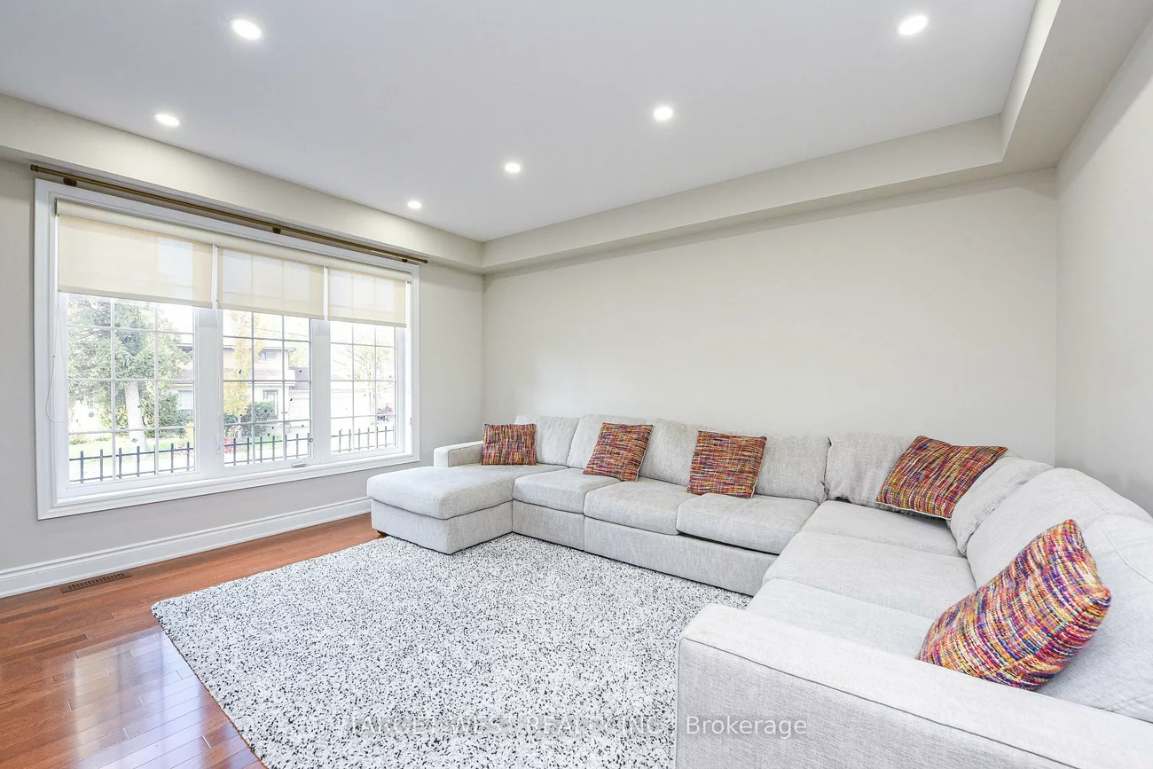 87, Park, Port Credit, Mississauga