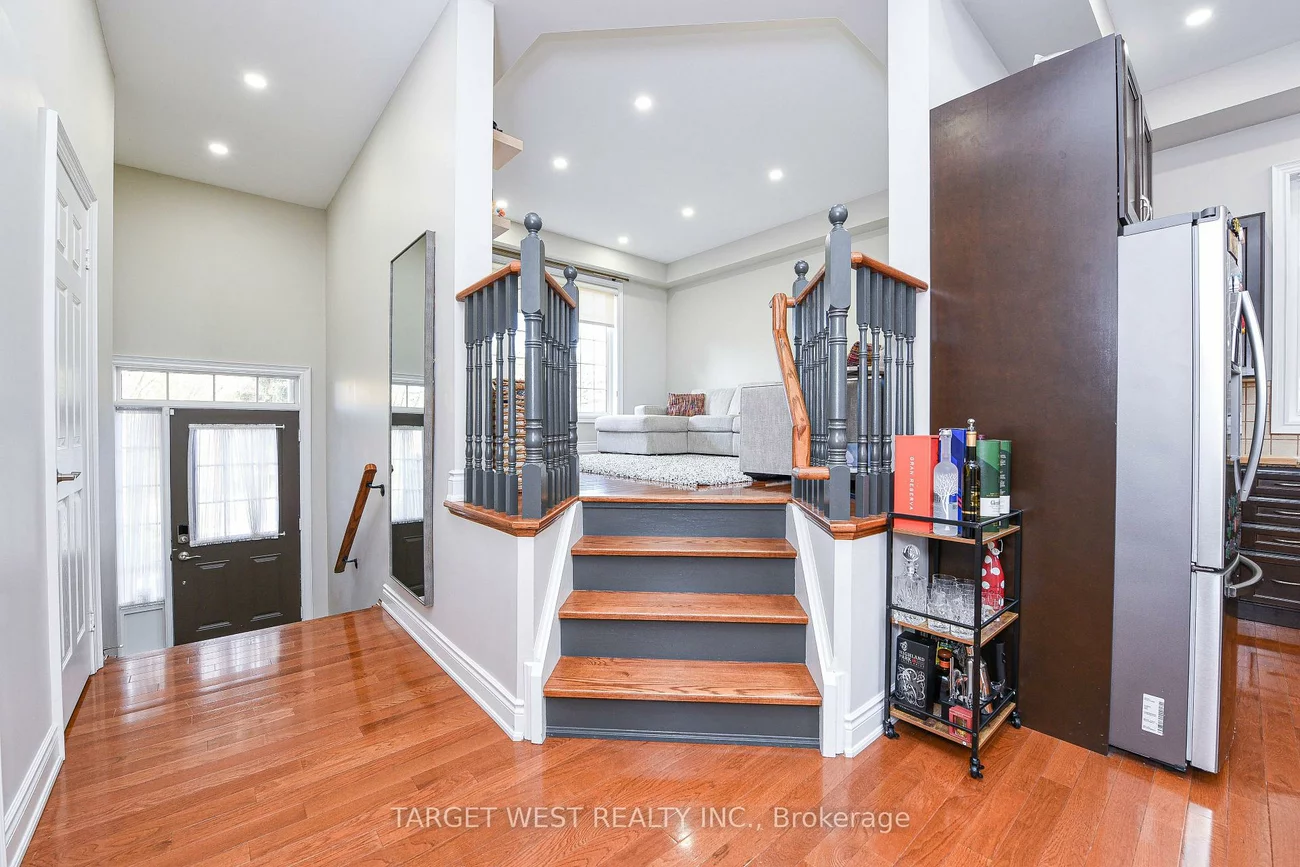 87, Park, Port Credit, Mississauga