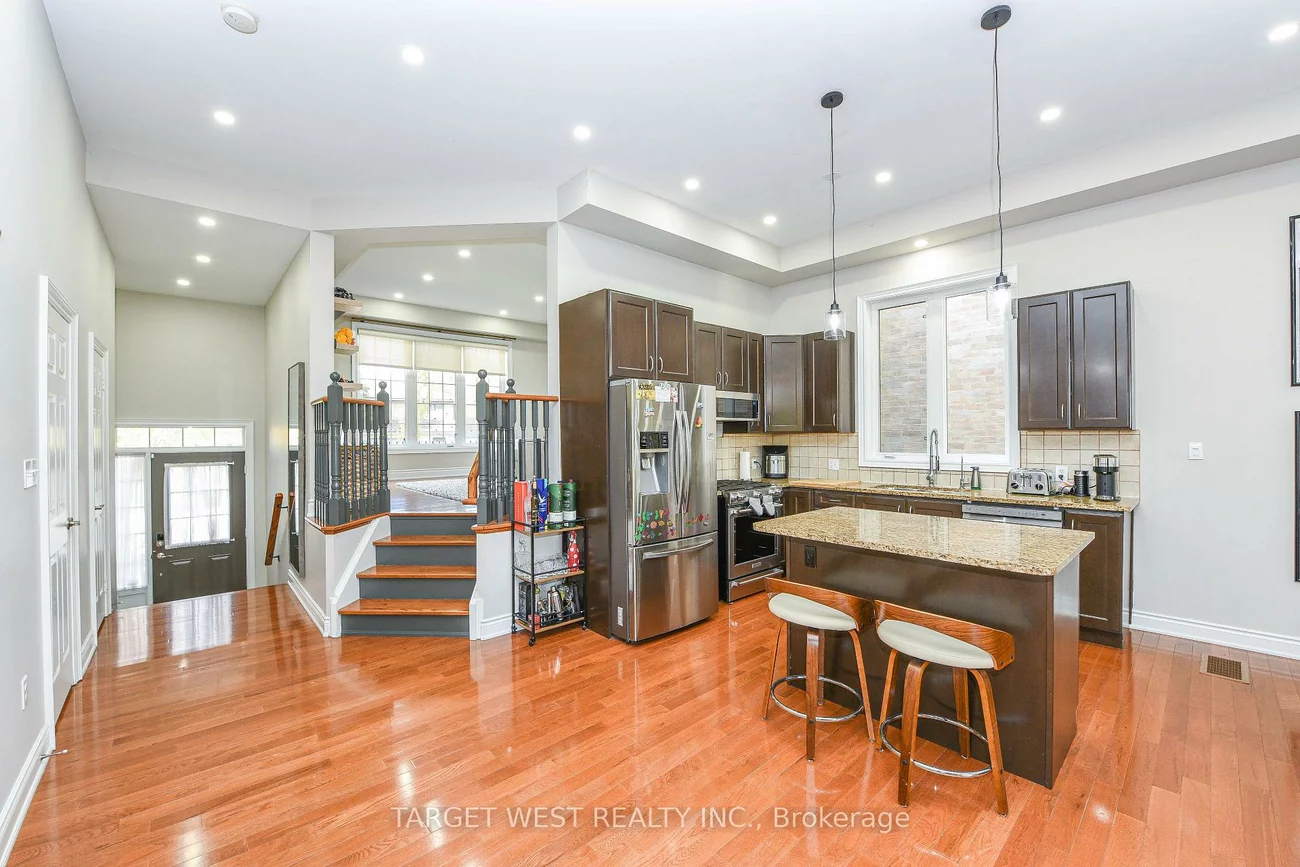 87, Park, Port Credit, Mississauga