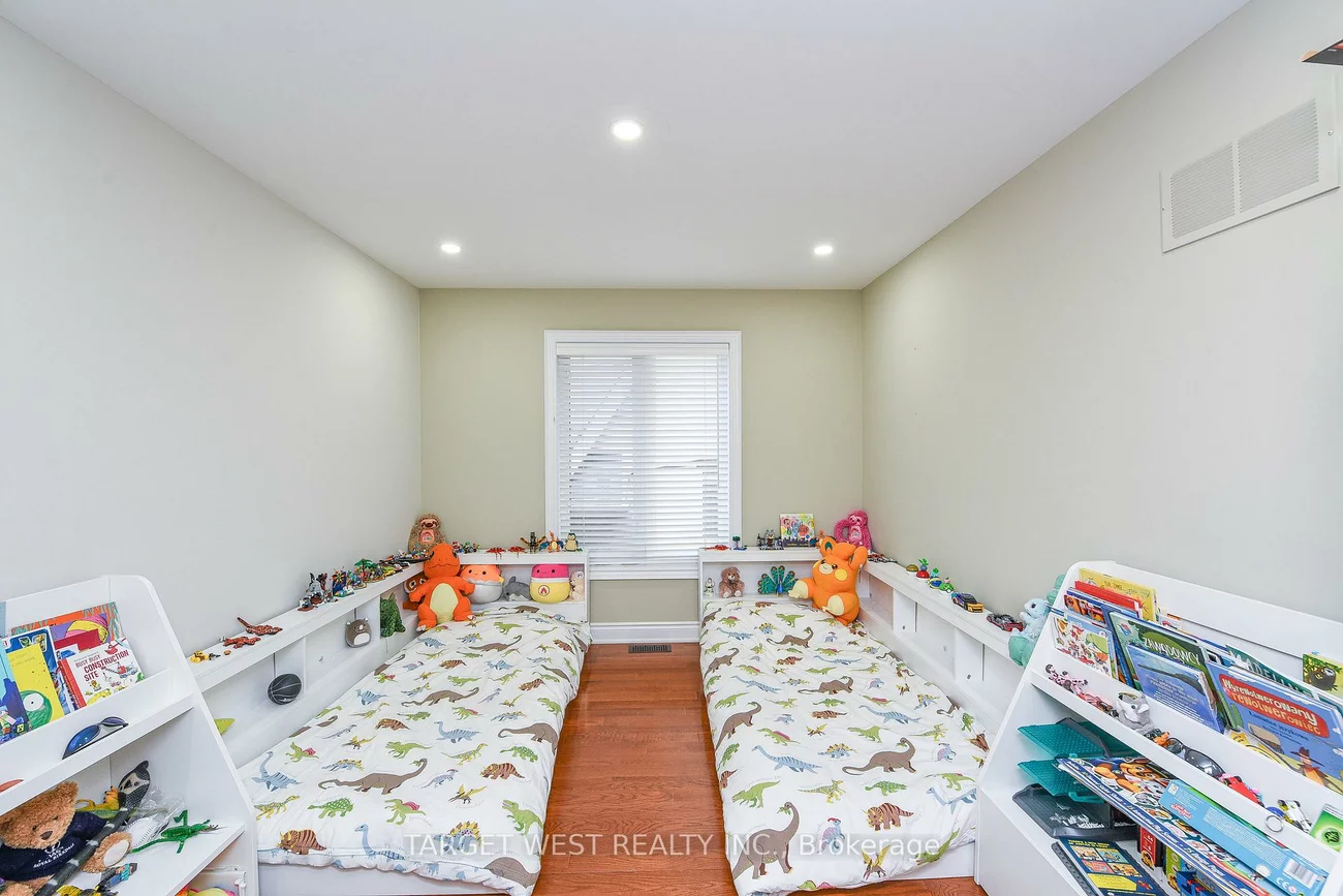 87, Park, Port Credit, Mississauga