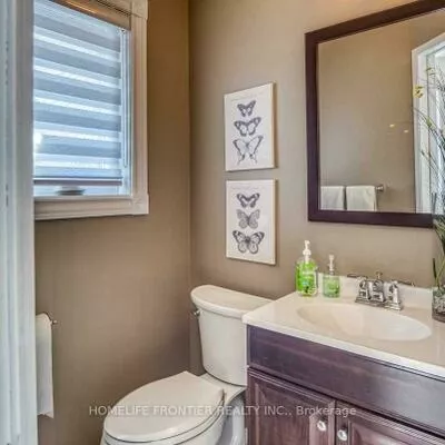 934, Cardington, East Credit, Mississauga