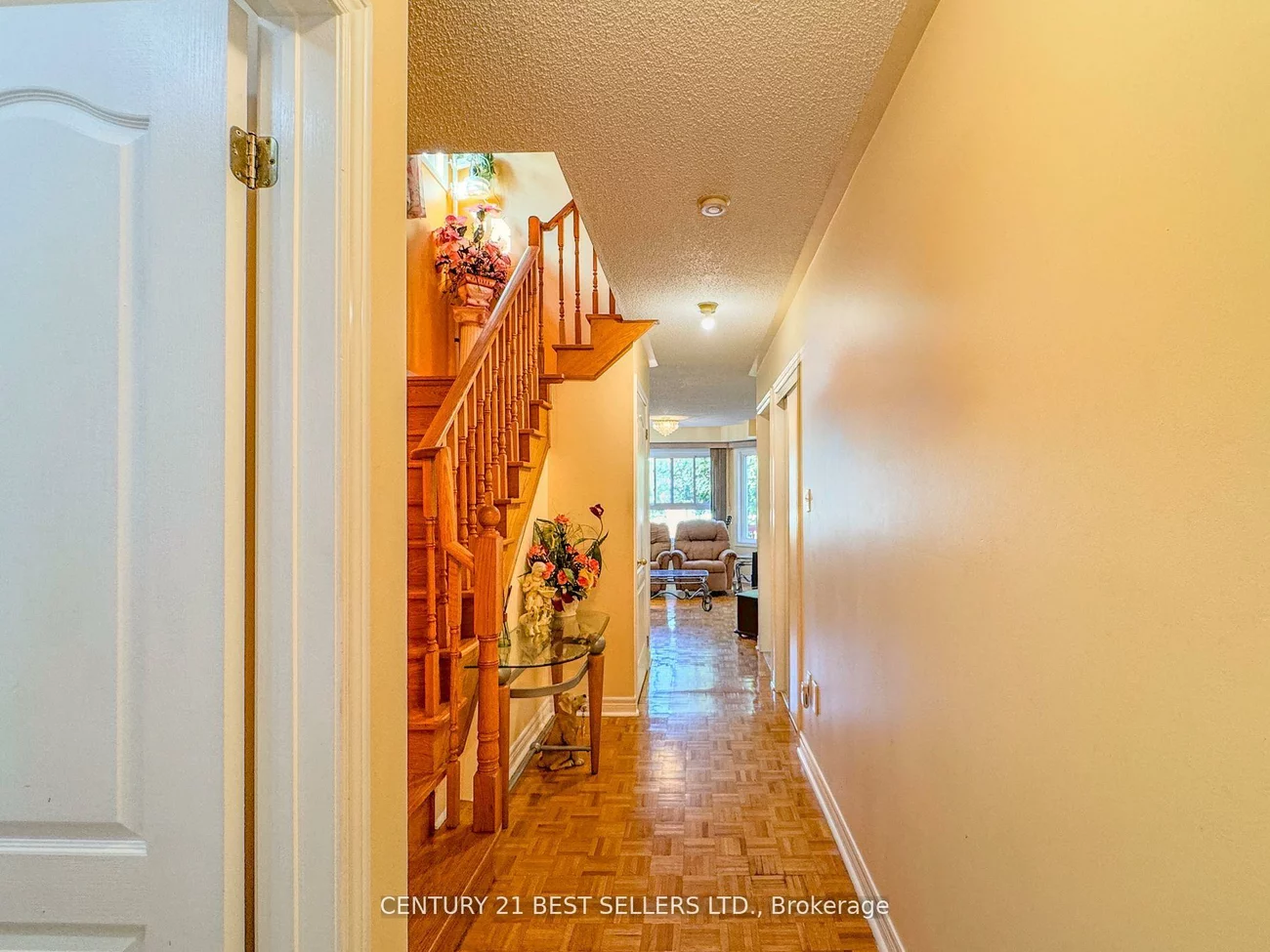 5347, Red Brush, Hurontario, Mississauga