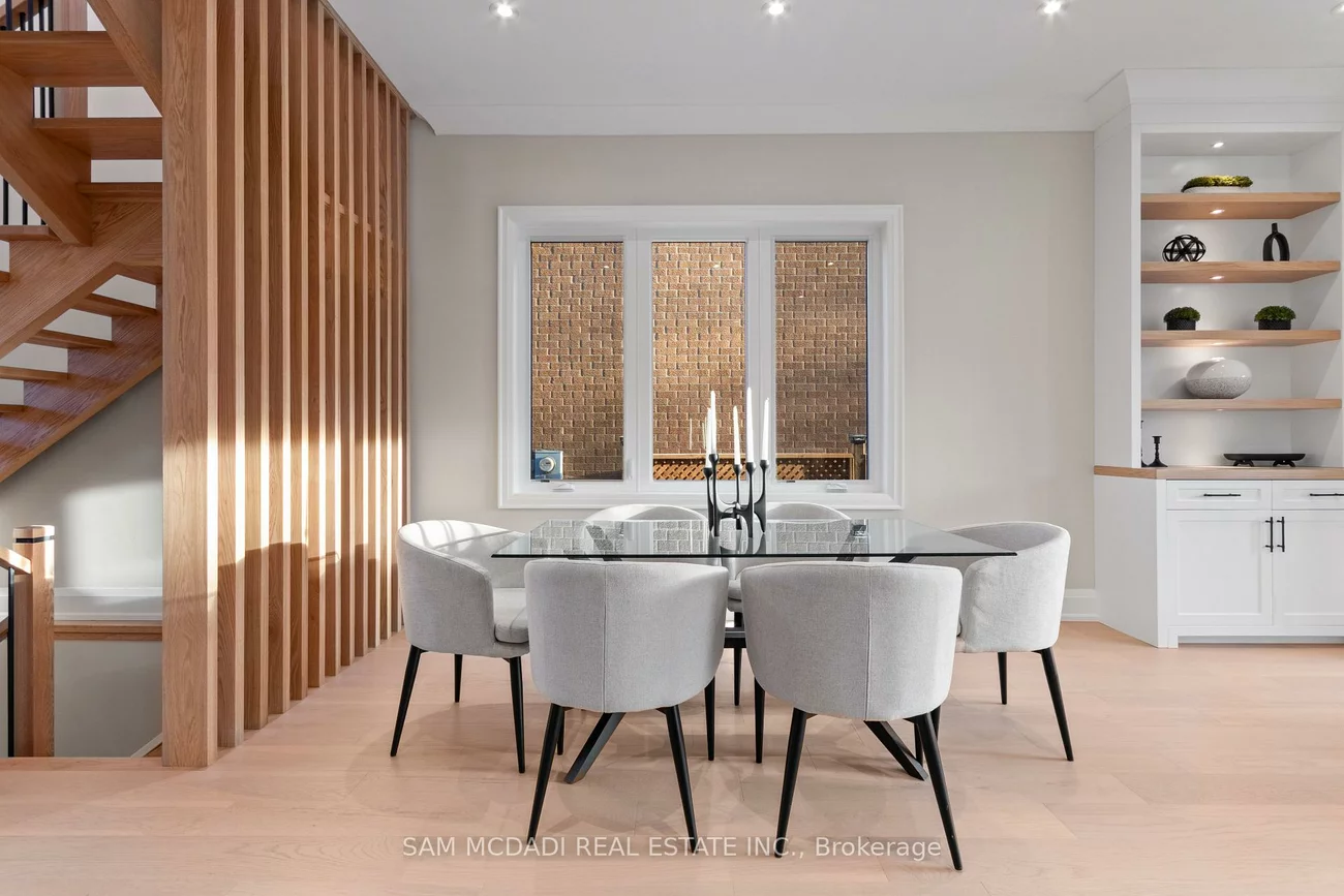 4584, Full Moon, Hurontario, Mississauga