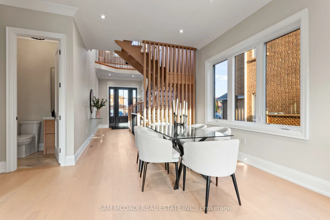 4584, Full Moon, Hurontario, Mississauga