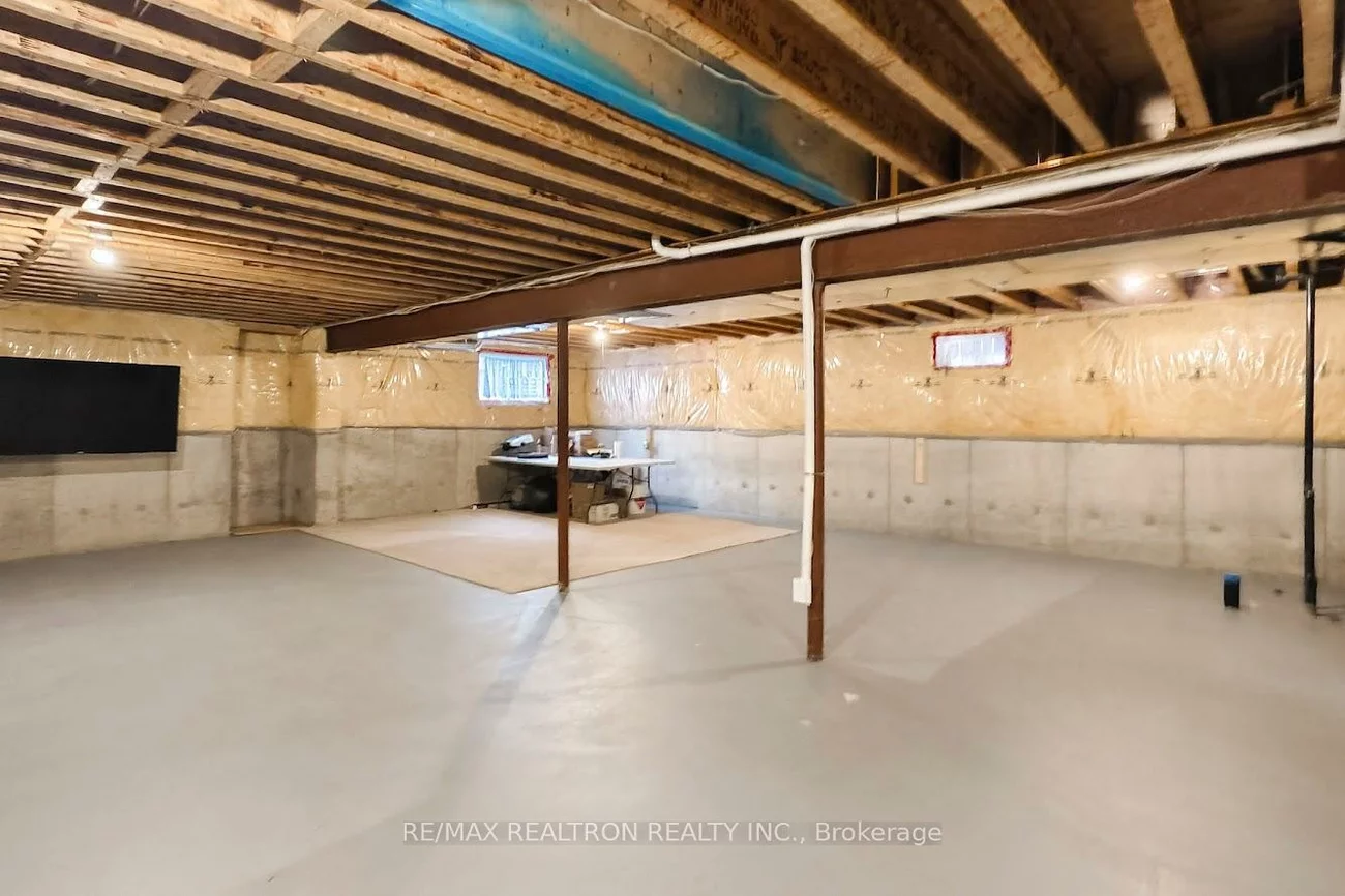 6766, Tattinger, Meadowvale Village, Mississauga