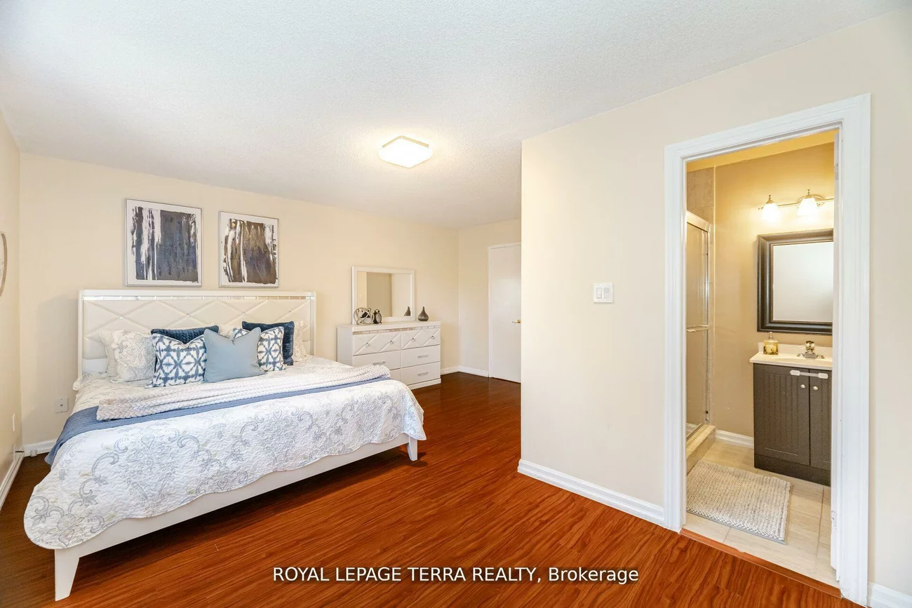 3407, Nighthawk, Lisgar, Mississauga