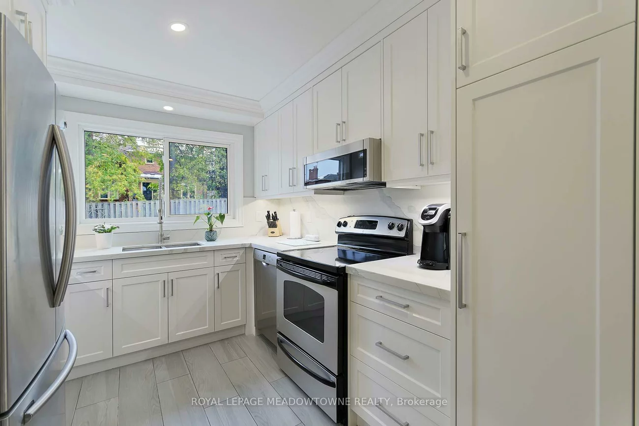 2374, Hargood, Streetsville, Mississauga