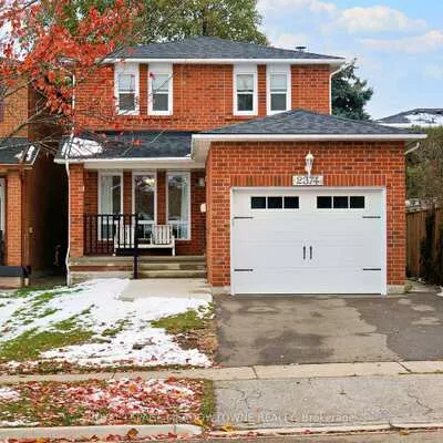 2374, Hargood, Streetsville, Mississauga