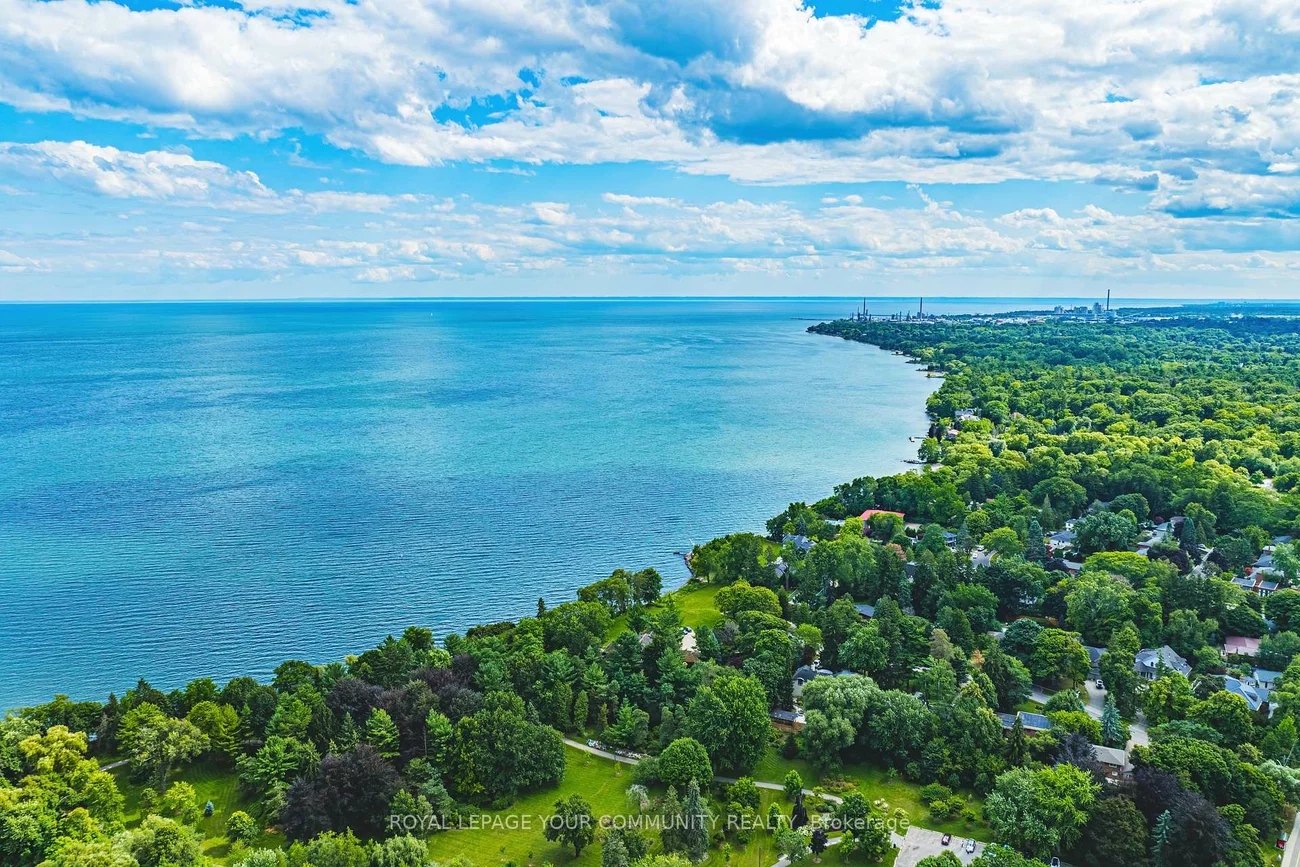 202, Queen, Port Credit, Mississauga